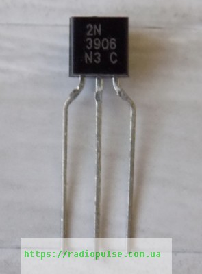 tranzistor 2n3906 to92