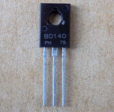 tranzistor bd140