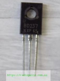 tranzistor bd237