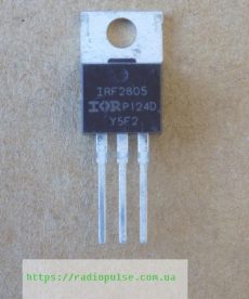 tranzistor irf2805