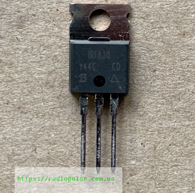 tranzistor irf830 orig