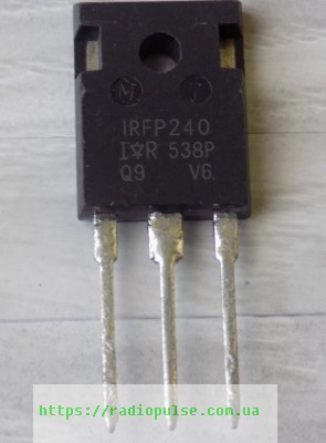 tranzistor irfp240