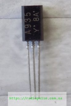tranzistor 2sa935