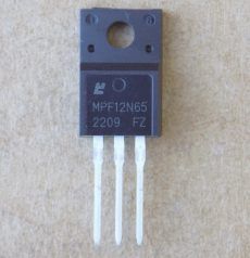 tranzistor mpf12n65